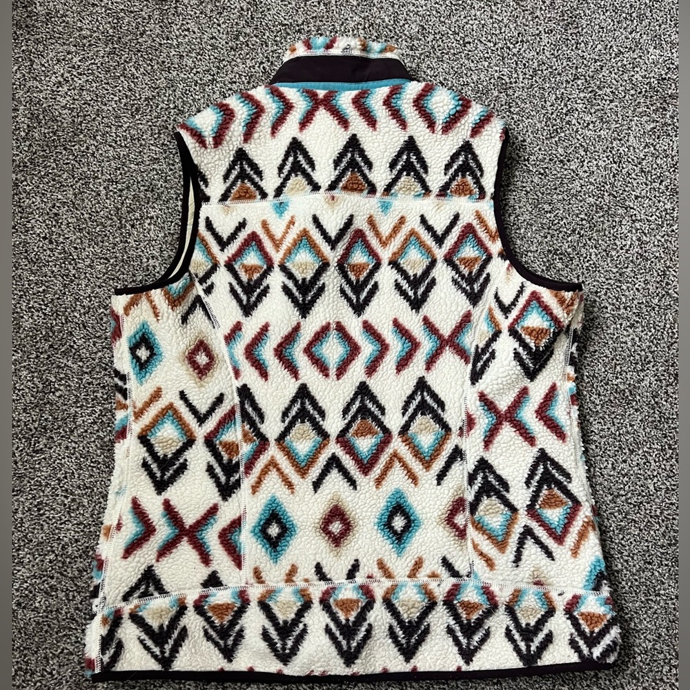 Patagonia Women's Retro Fleece Vest - Picture 2 of 4
